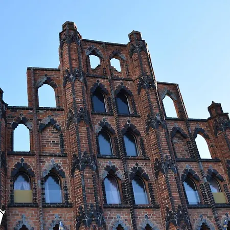 Altstadt Luebsche Strasse Wißmar Buitenkant foto
